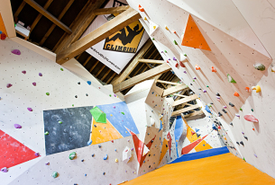 Climbing Barn 360 virtual tour